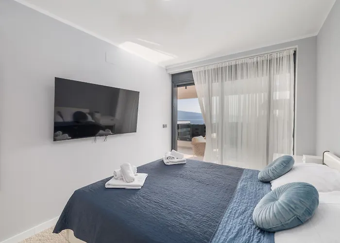 Hedonic Apartman Krk Town